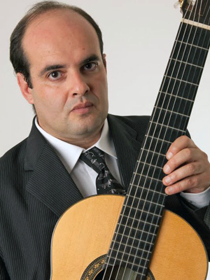MJF2014-participant-arnaldo-augusto-freire-junior-guitar-brazilija_300x400