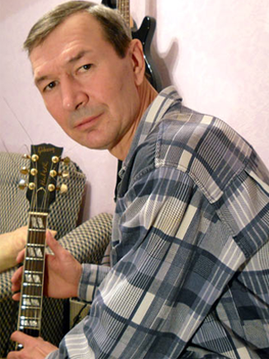 MJF2014-participant-gazinur-safiullov-guitar-rossija_300x400