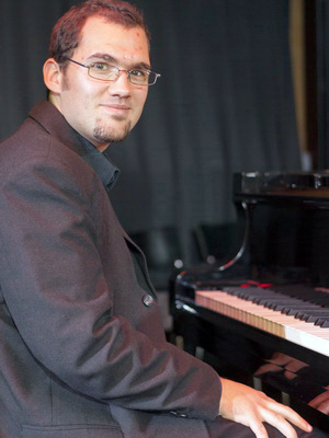 MJF2014-participant-lajos-toth-piano-austria_300x400